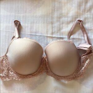 Victoria’s Secret Dream Angels Demi Bra 34DD / 34E, Nude